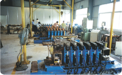 ZCN070S-（2000，9頭/3000，14頭）水發(fā)線棒多頭液壓成型熱壓機(jī)